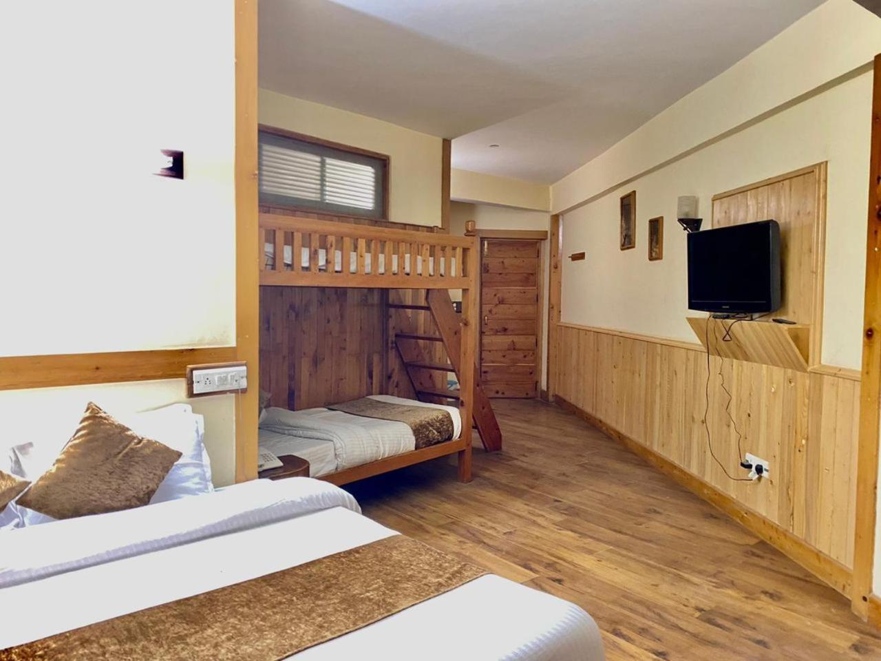 The Vashisht, Manali - A Four Star Luxury Hotel Ngoại thất bức ảnh