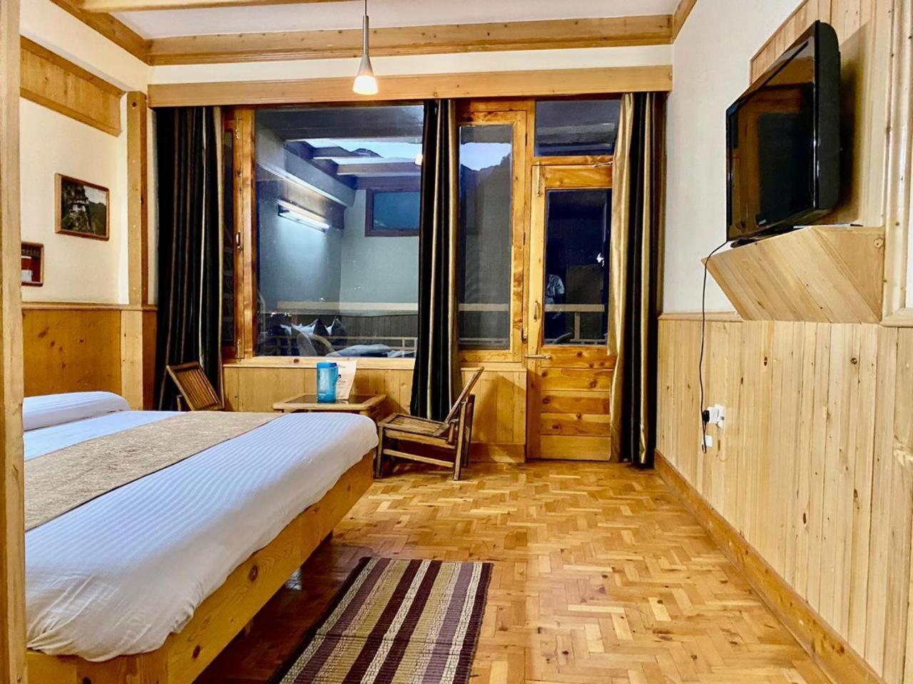 The Vashisht, Manali - A Four Star Luxury Hotel Ngoại thất bức ảnh