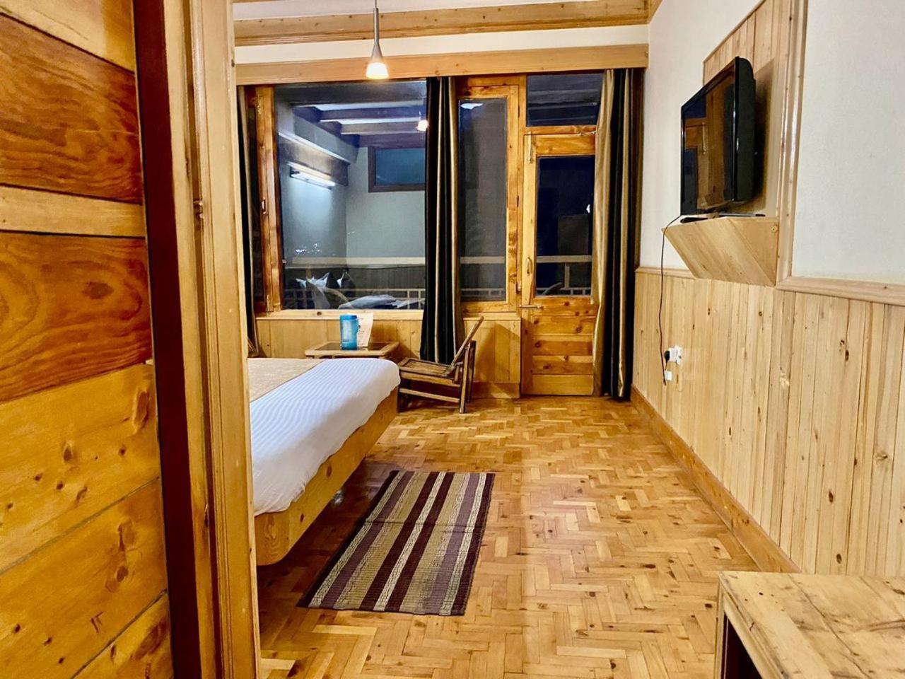 The Vashisht, Manali - A Four Star Luxury Hotel Ngoại thất bức ảnh